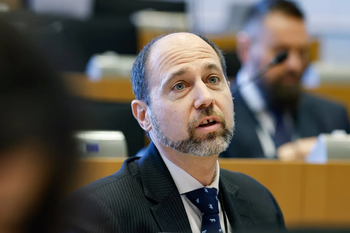 Europa no puede permitirse dirigentes que debilitan sus propias instituciones