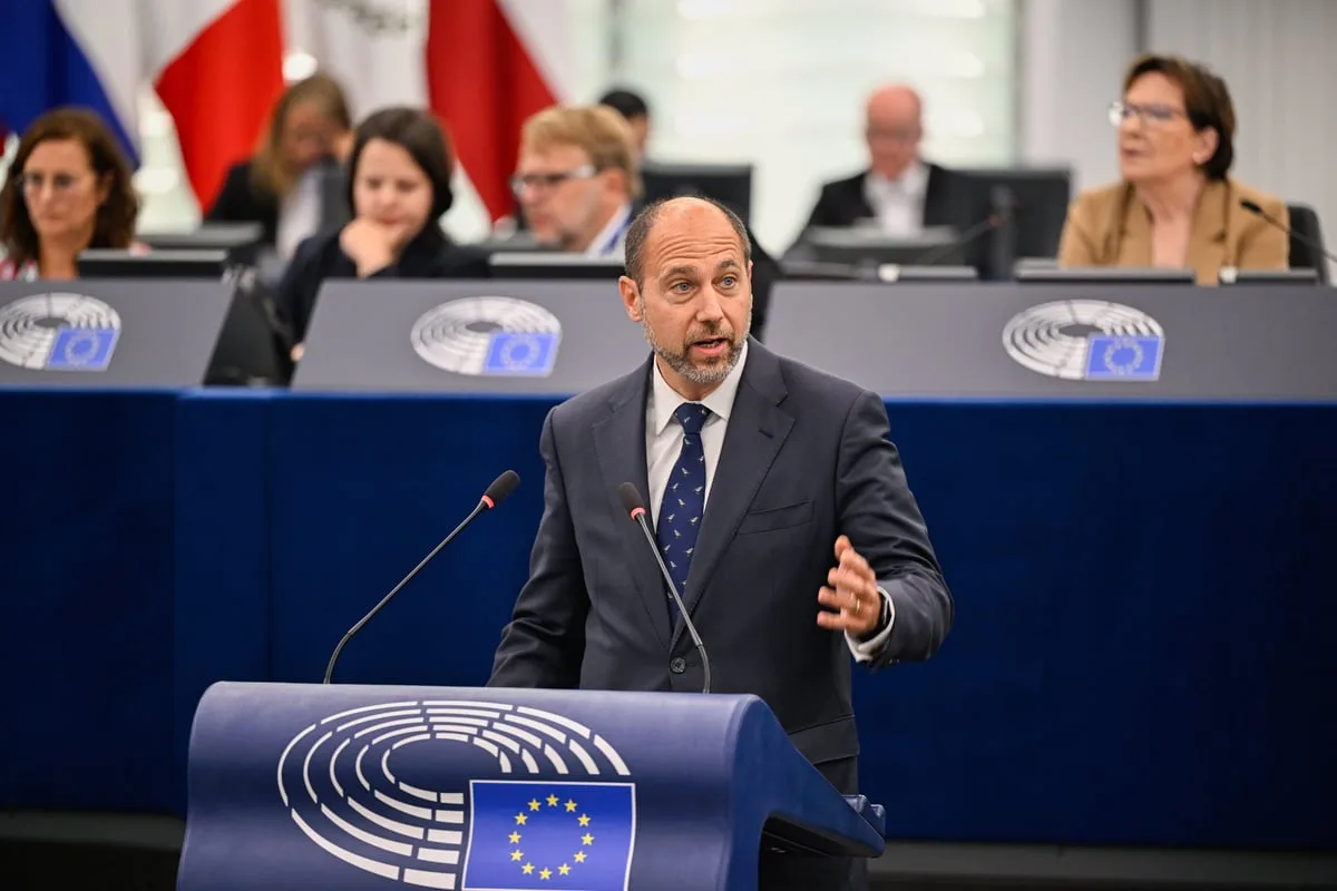 Necesitamos reforzar el Estado del bienestar, no debilitarlo como sucederá en España