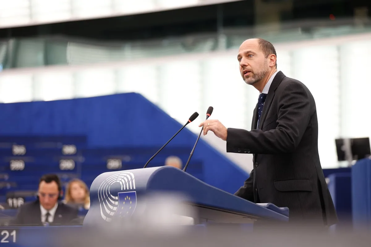 Las pensiones solo serán sostenibles si los jóvenes tienen más oportunidades en una economía más productiva.